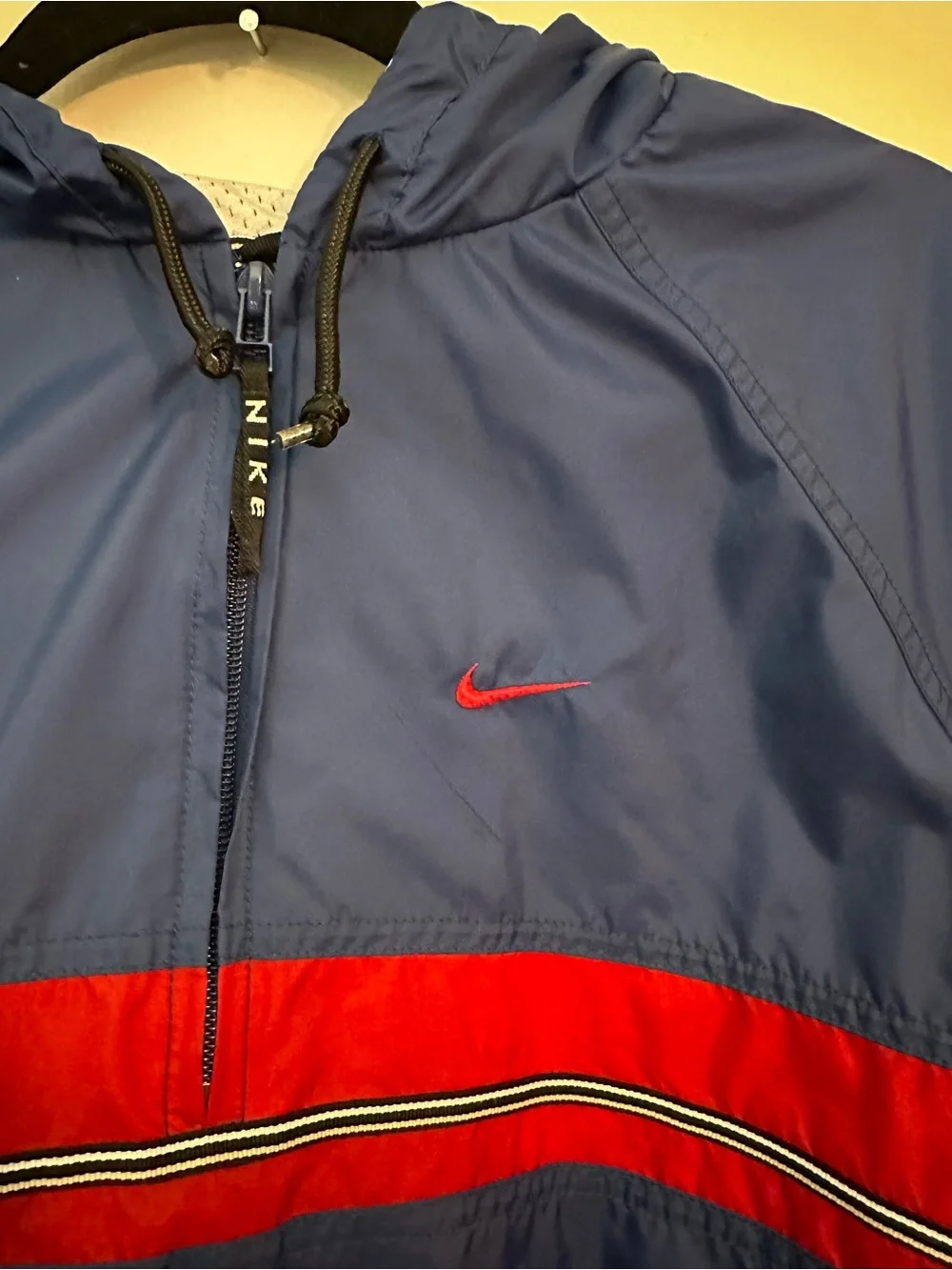 Nike Vintage Mesh Lined Windbreaker Y2K Embroidered Spellout Logo Youth XL